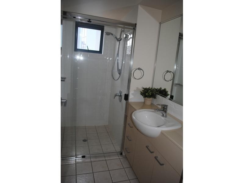 21 Patrick Lane, Toowong QLD 4066