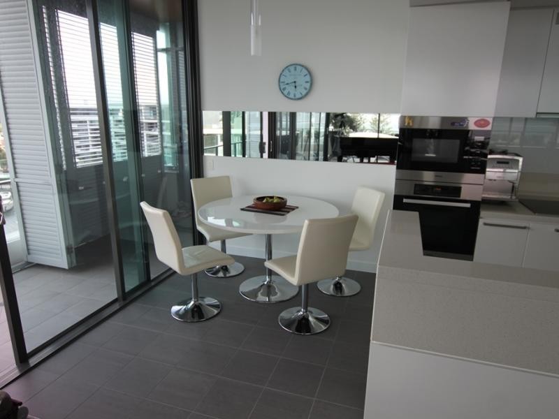 323 Bayview Street 323 Bayview Street, Hollywell QLD 4216