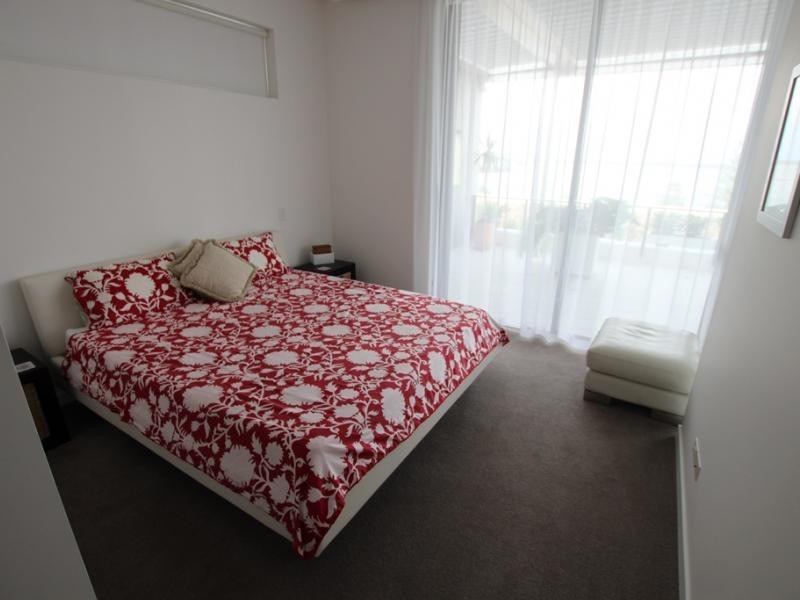 323 Bayview Street 323 Bayview Street, Hollywell QLD 4216