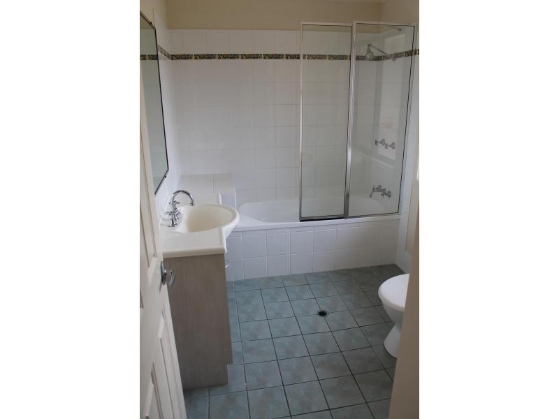1 Secondary St, Upper Coomera QLD 4209