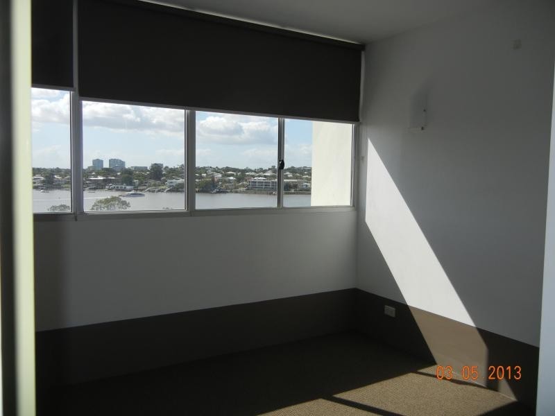 8 Skyring Terrace, Teneriffe QLD 4005