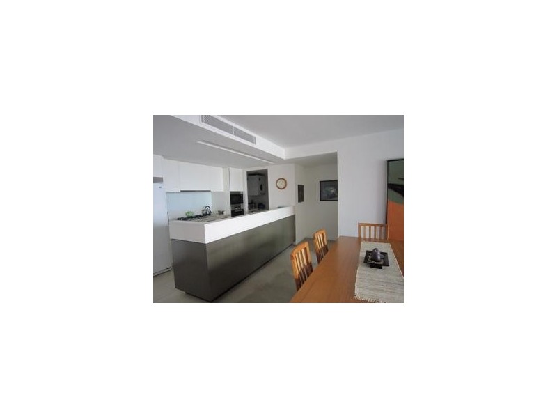 323 Bayview Street, Hollywell QLD 4216