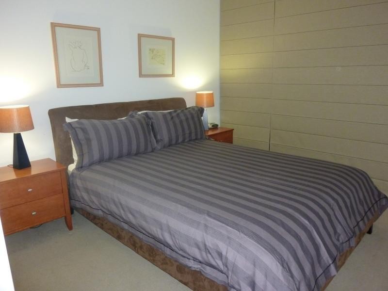 10 Pidgeon Close, West End QLD 4101