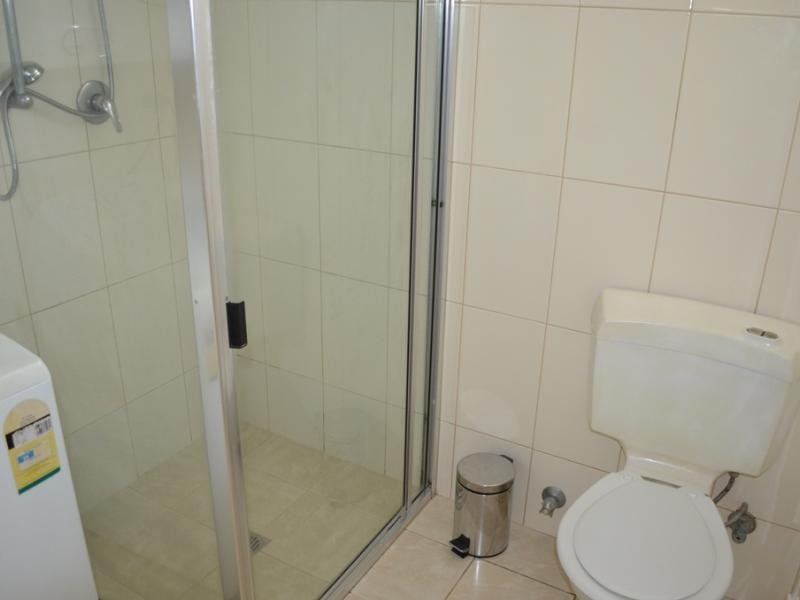 38 Enderley Ave, Surfers Paradise QLD 4217