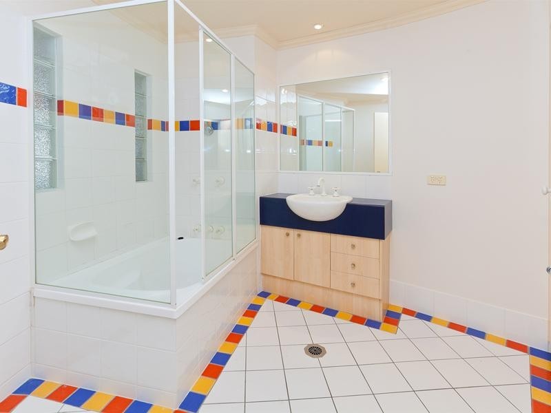 68 Beeston Street, Teneriffe QLD 4005