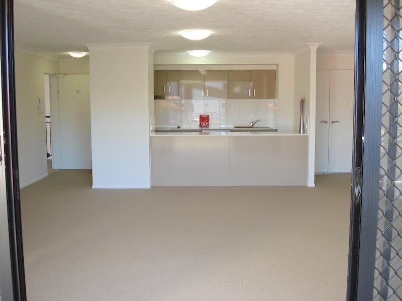 35 Hamilton Road, Moorooka QLD 4105