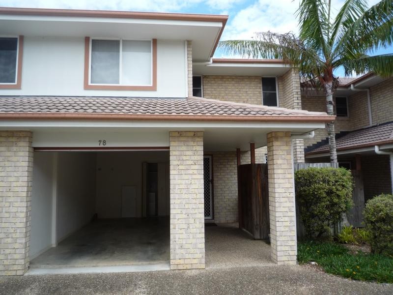 8 Peninsula Ave, Cornubia QLD 4130