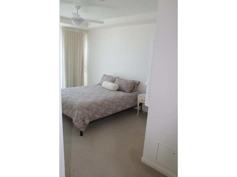 1 Duporth Avenue, Maroochydore QLD 4558