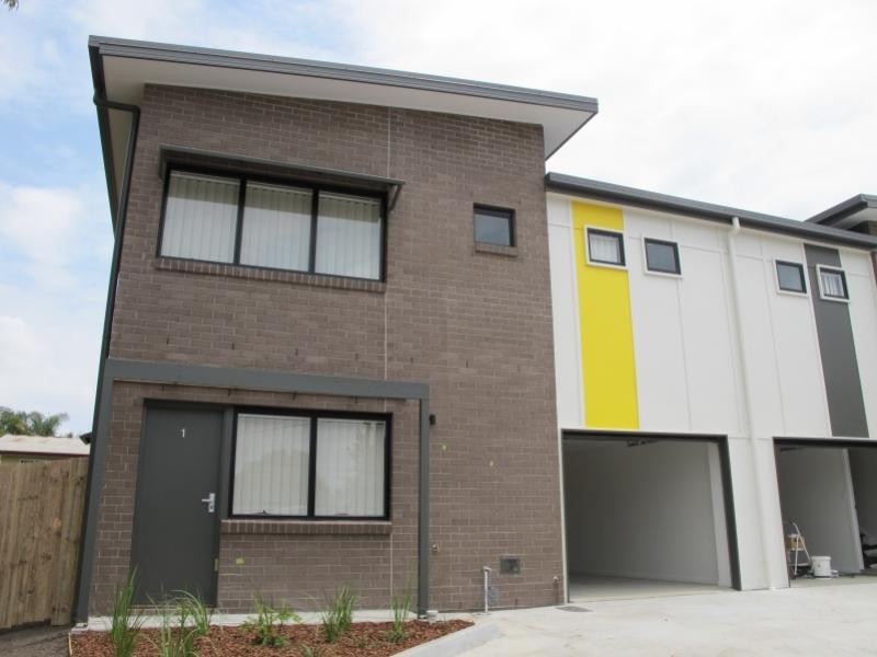 4 Ebury Street, Acacia Ridge QLD 4110