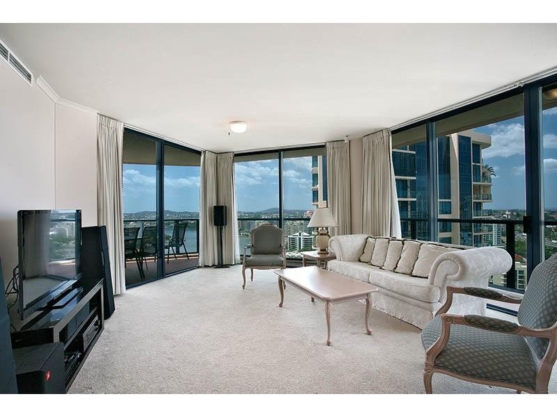 103 / 8 Goodwin Street, Kangaroo Point QLD 4169