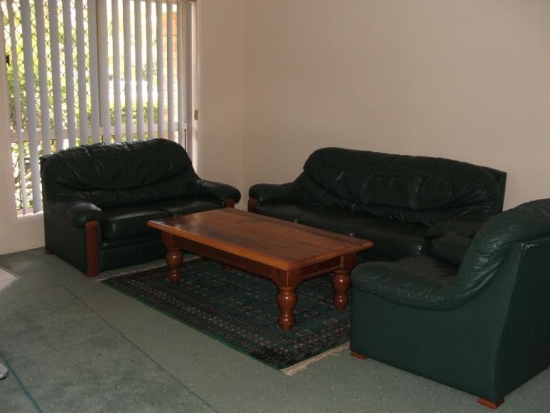 77 Nursery Ave, Runcorn QLD 4113