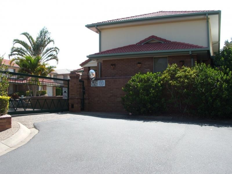 77 Nursery Ave, Runcorn QLD 4113