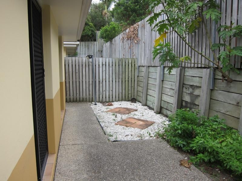 110 Scrub Rd, Carindale QLD 4152