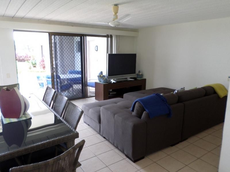 71 Esplanade, Bargara QLD 4670