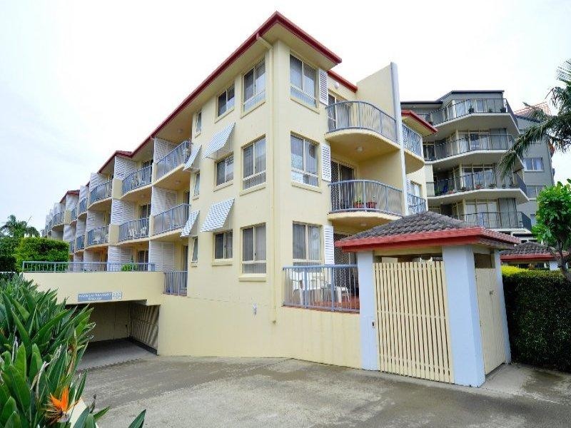 416 Marine Pde, Biggera Waters QLD 4216