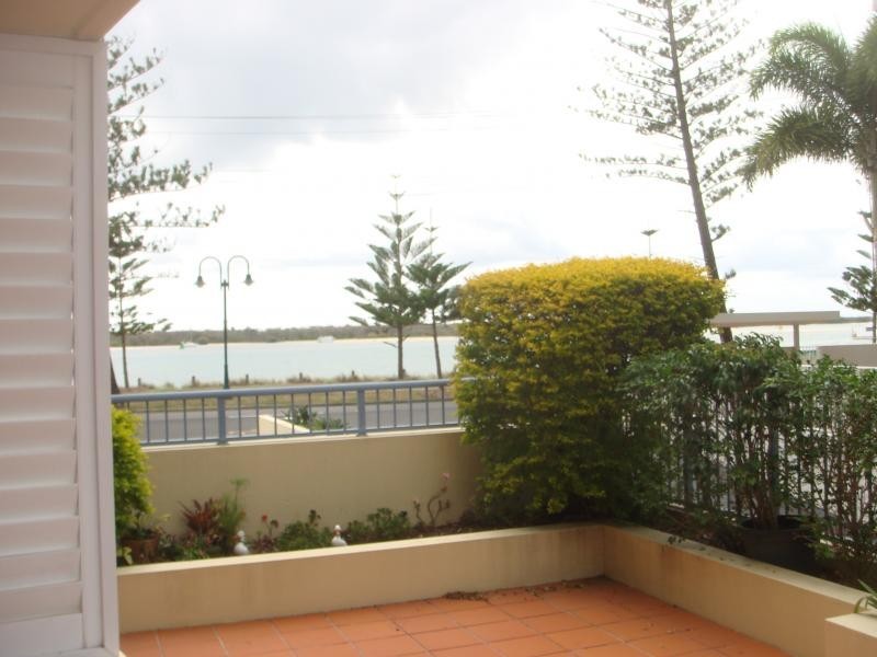 416 Marine Pde, Biggera Waters QLD 4216