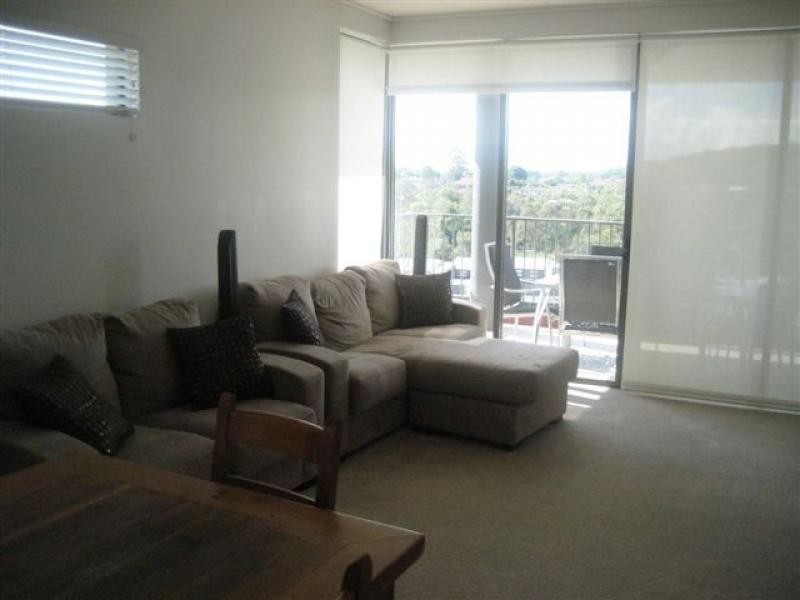 16 Surbiton Court, Carindale QLD 4152