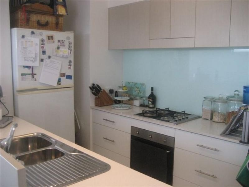 16 Surbiton Court, Carindale QLD 4152