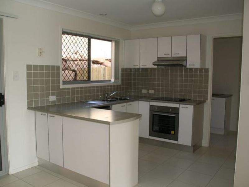 2311 Logan Road, Eight Mile Plains QLD 4113