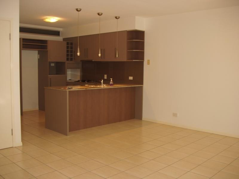 16 WREN ST, Bowen Hills QLD 4006