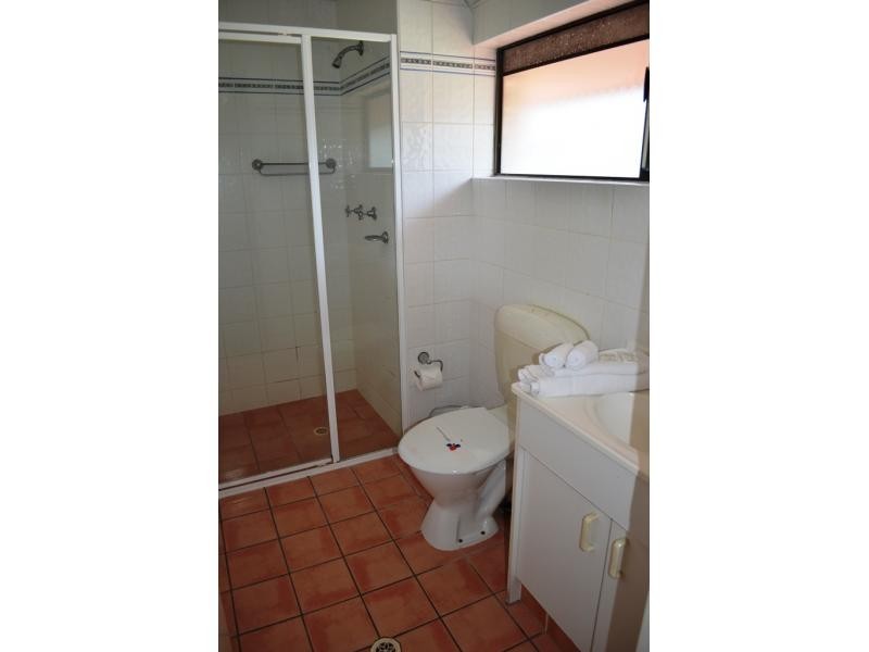 38 Enderley Ave, Surfers Paradise QLD 4217