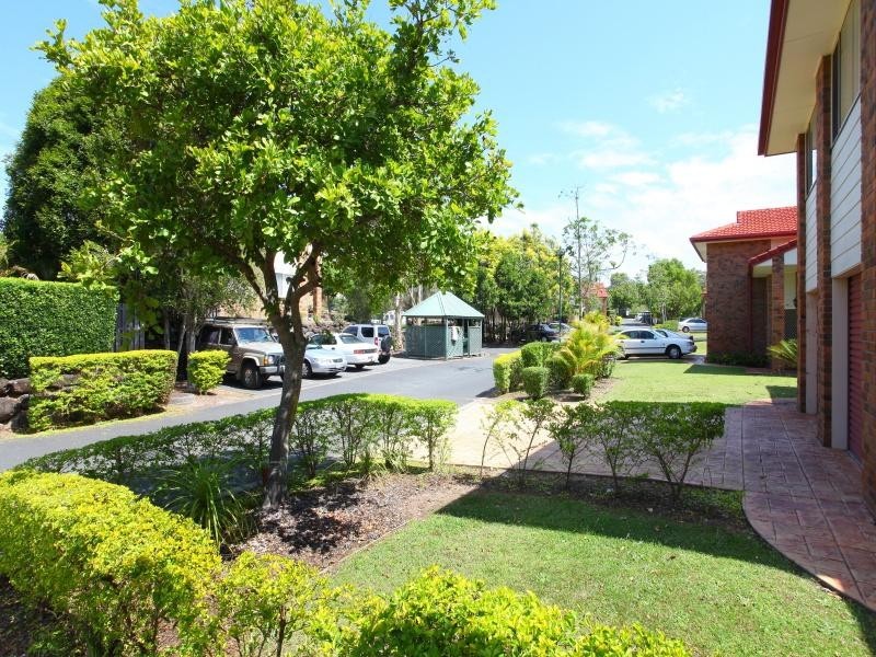1a Alison Road, Carrara QLD 4211