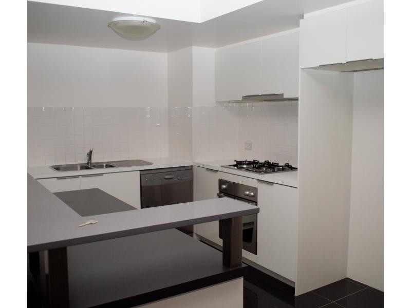 170 Leichhardt Street, Spring Hill QLD 4000