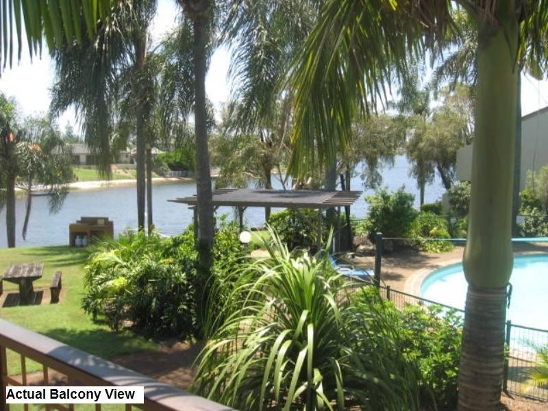 111 Markeri Street, Mermaid Waters QLD 4218