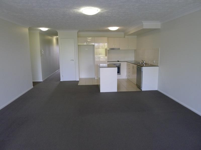 35 Hamilton Road, Moorooka QLD 4105