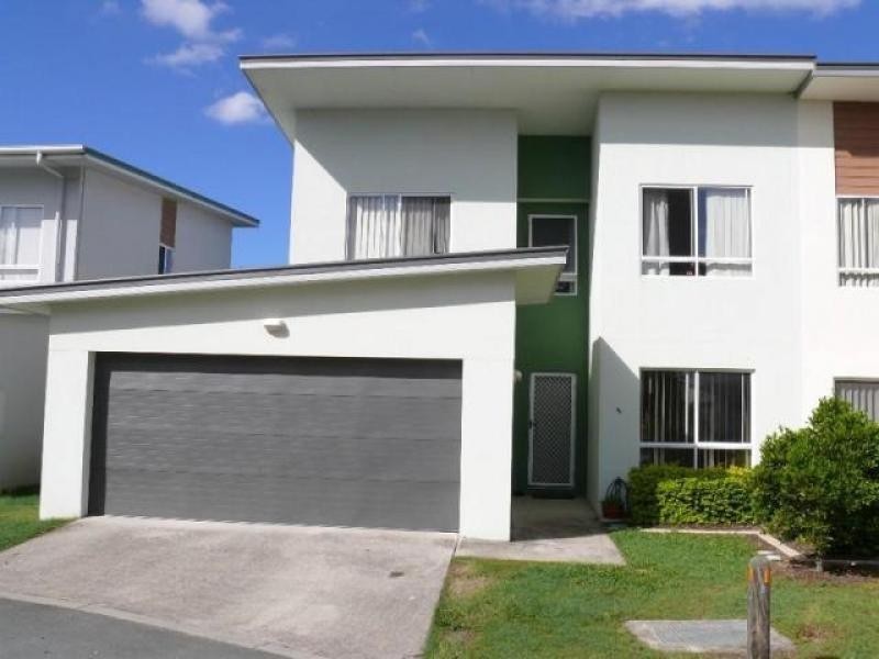 8 Sauvignon Parade, Upper Coomera QLD 4209