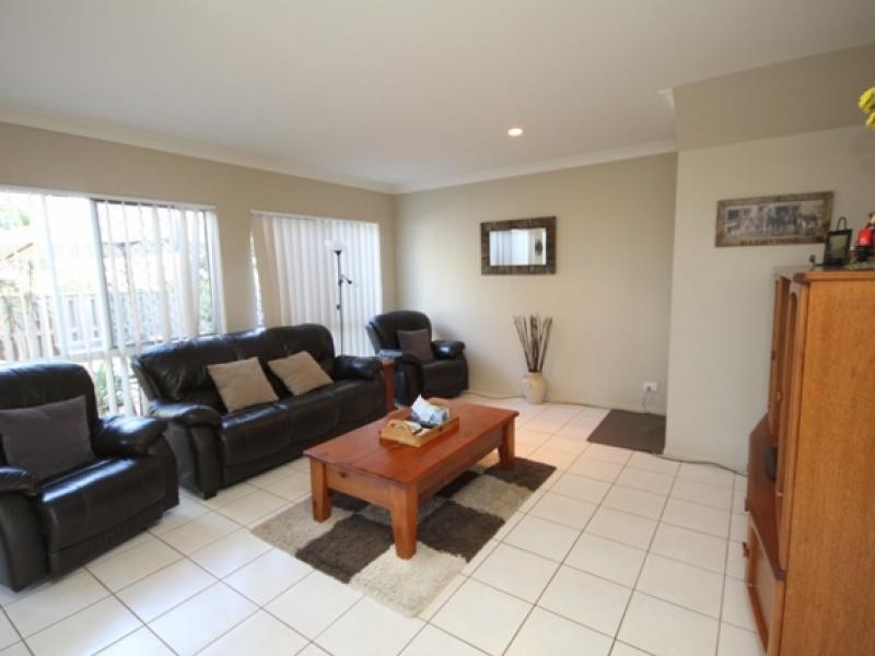 8 Sauvignon Parade, Upper Coomera QLD 4209