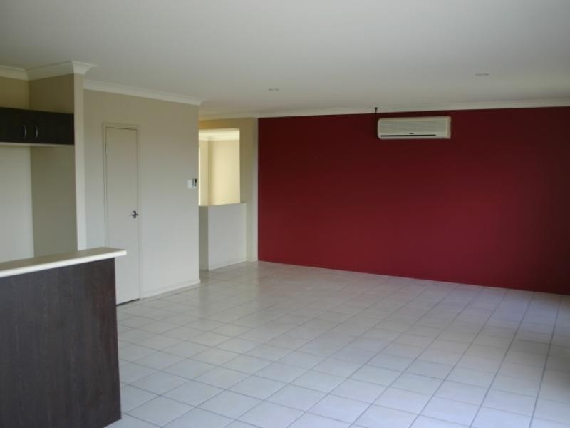 9 Sauvignon Parade, Upper Coomera QLD 4209