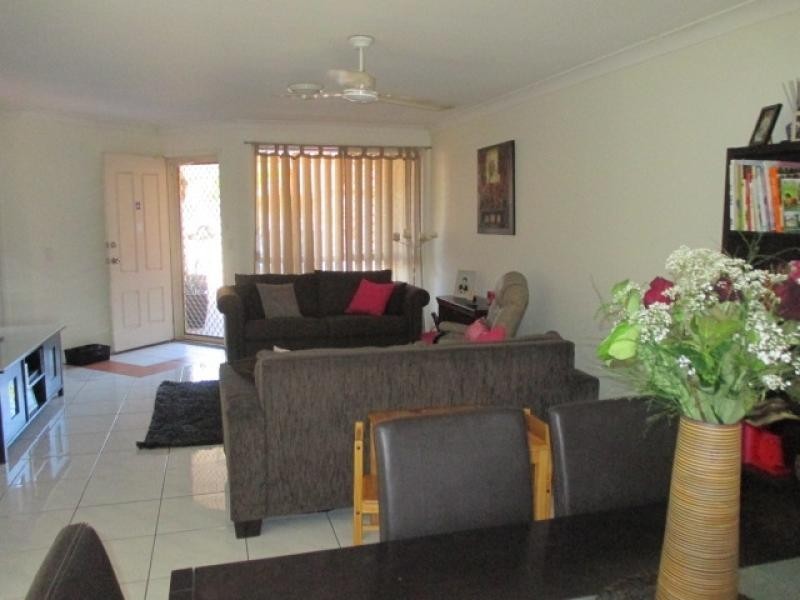 32 RIVERVIEW ROAD, Nerang QLD 4211