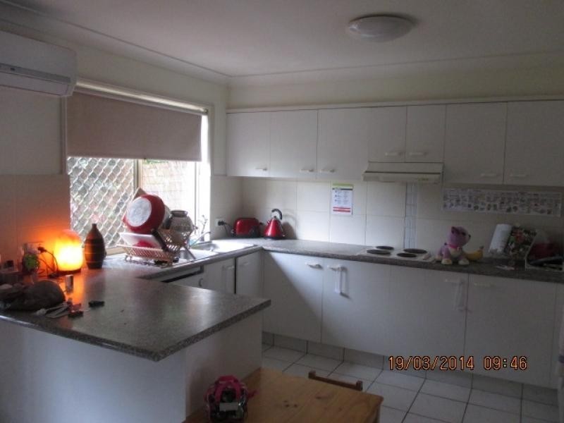 32 RIVERVIEW ROAD, Nerang QLD 4211