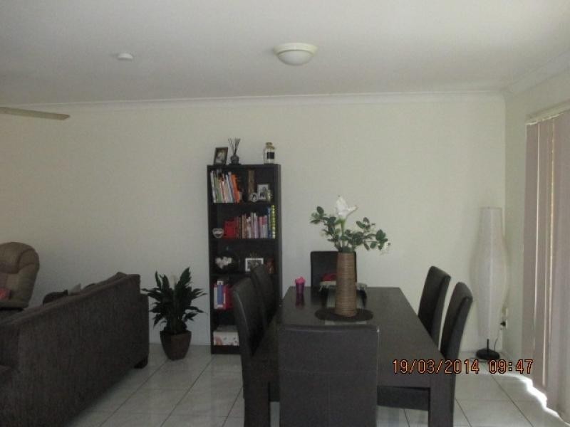 32 RIVERVIEW ROAD, Nerang QLD 4211