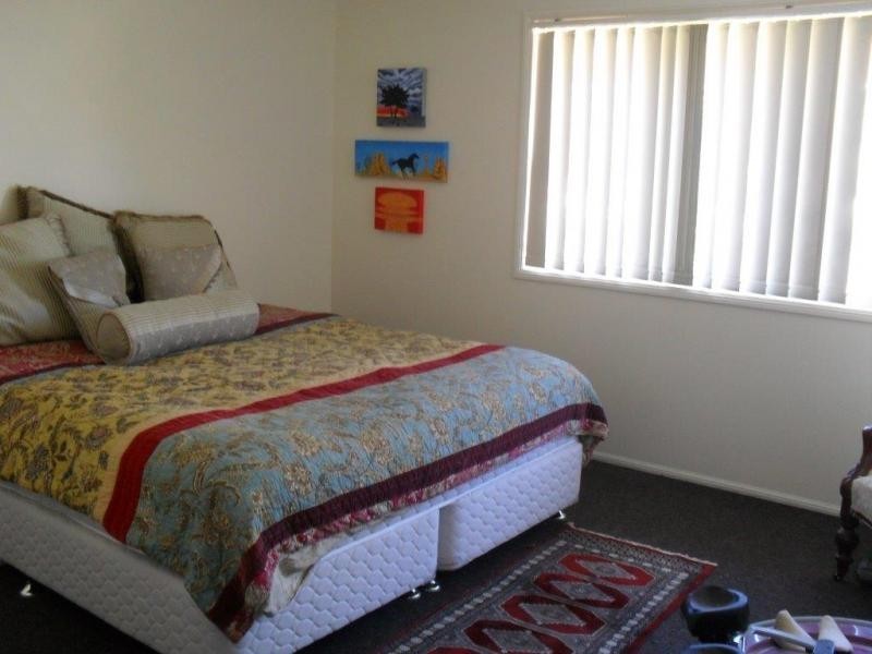 60 Whitby, Southport QLD 4215