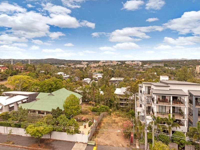 104 Dornoch Terrace, Highgate Hill QLD 4101