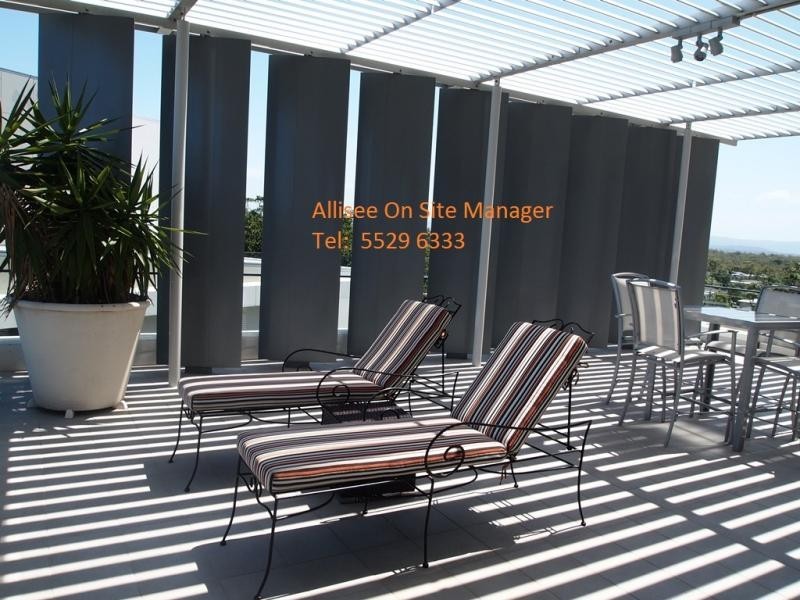 323 Bayview Street 323 Bayview Street, Hollywell QLD 4216