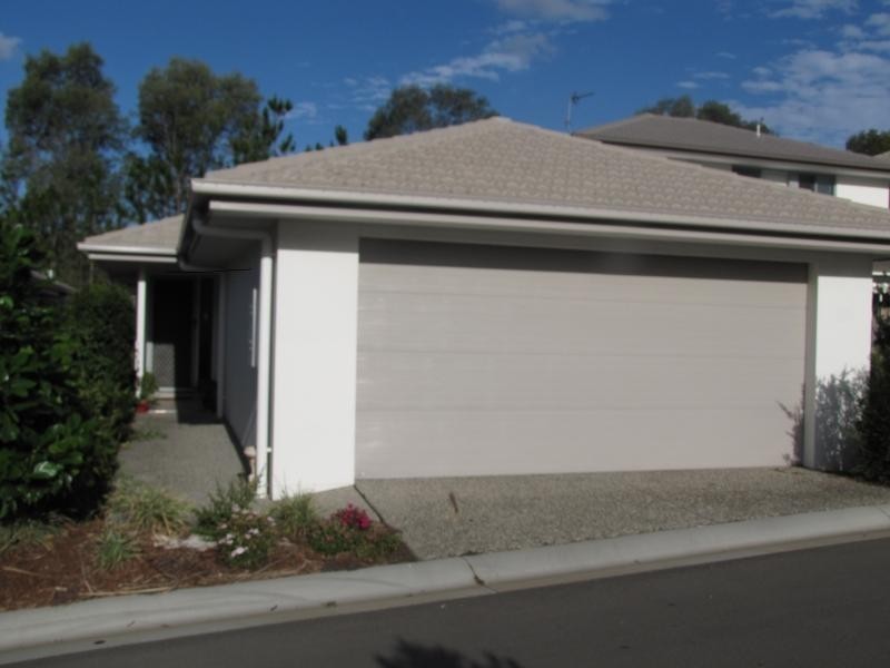 Pacific Pines QLD 4211