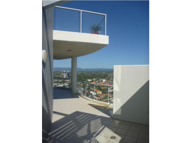 40 RIVERVIEW  PDE, Surfers Paradise QLD 4217