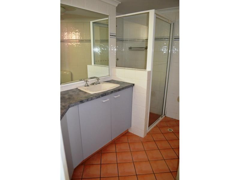 38 Enderley Ave, Surfers Paradise QLD 4217