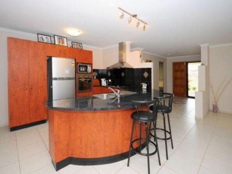 186 Gilston Rd, Wondunna QLD 4655