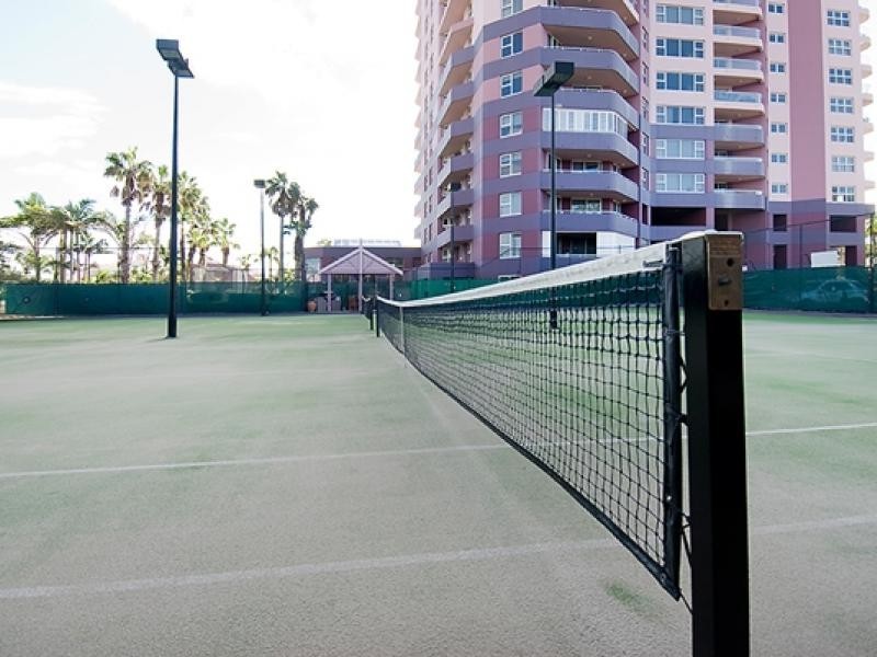 12 Commodore drive, Paradise Waters QLD 4217