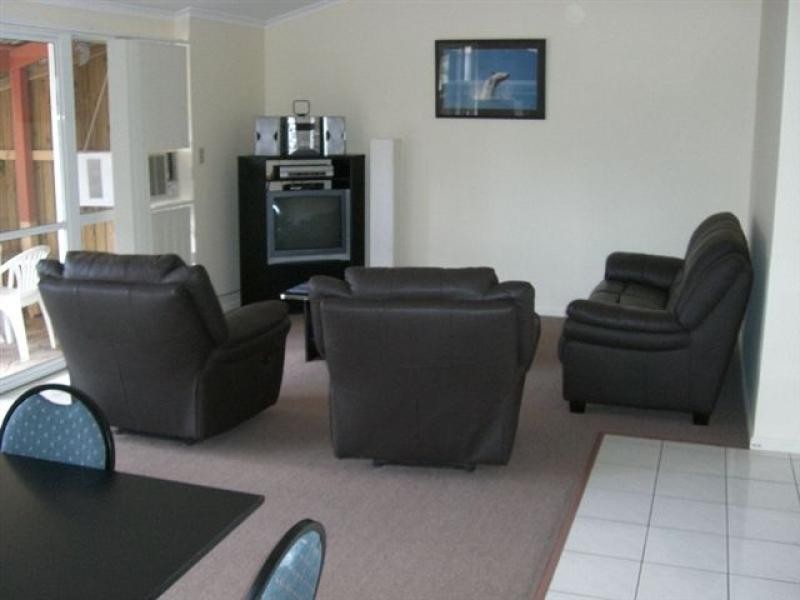 1 Ibis Boulevard, Eli Waters QLD 4655