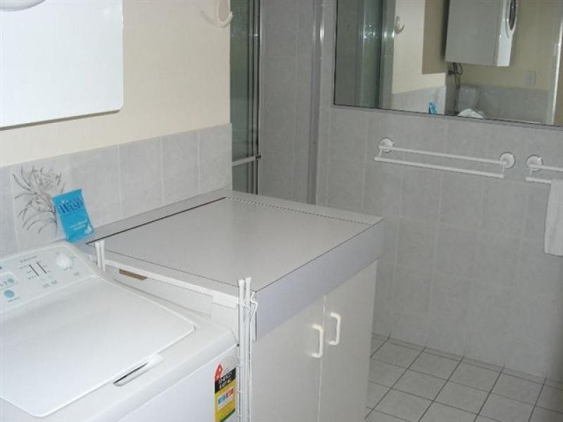 1 Ibis Boulevard, Eli Waters QLD 4655