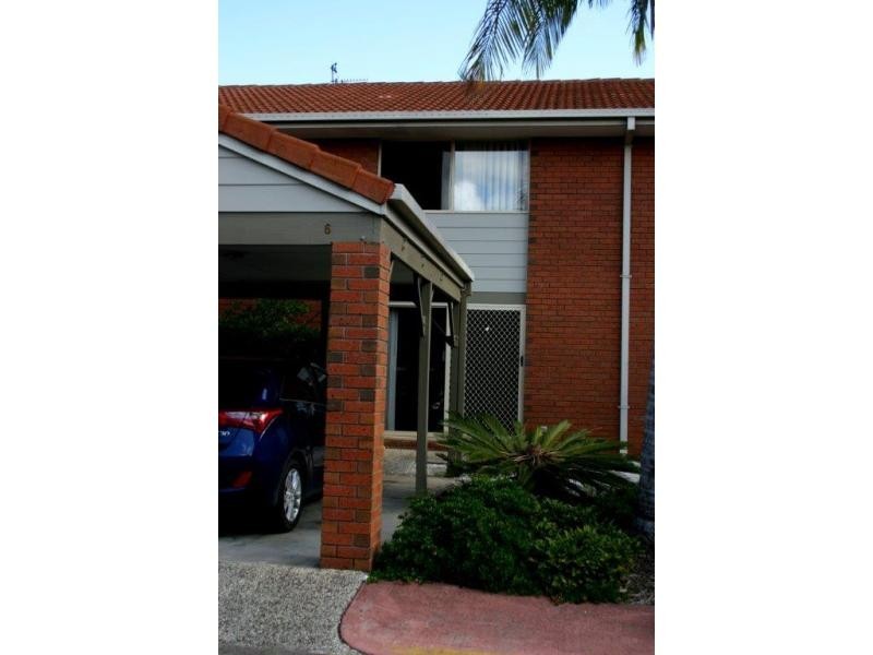 60 Whitby, Southport QLD 4215