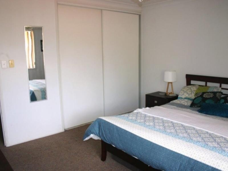 60 Whitby, Southport QLD 4215