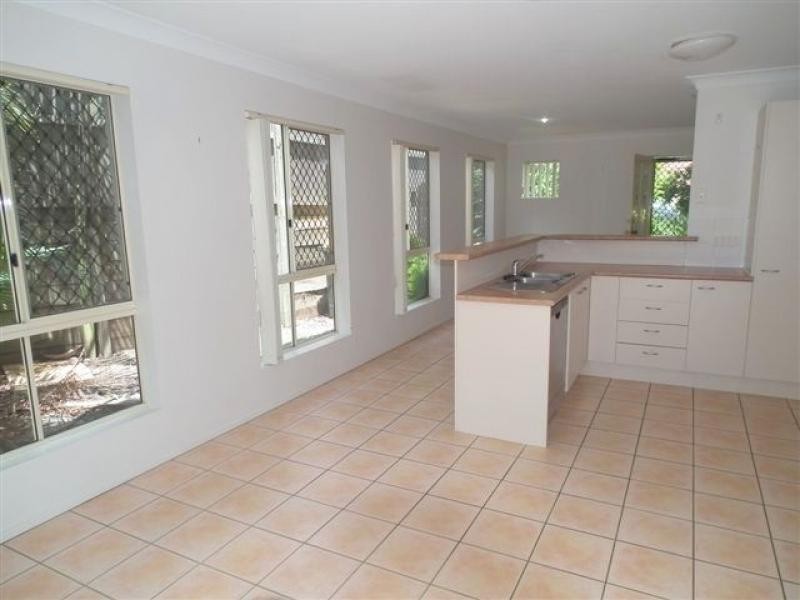36 Benhiam Street, Calamvale QLD 4116