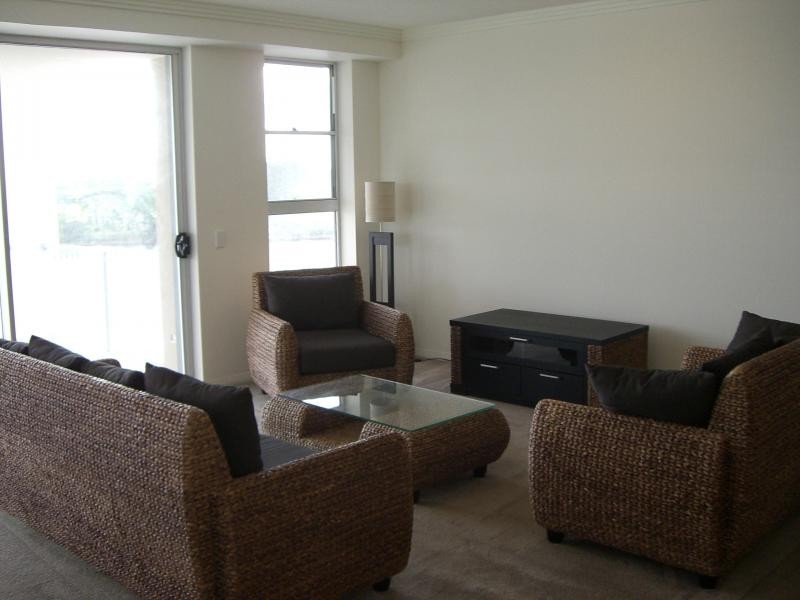 251 Varsity pde, Varsity Lakes QLD 4227