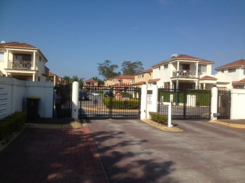 52 daw rd, Runcorn QLD 4113